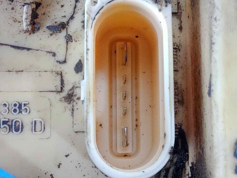 Recambio de aforador para volkswagen golf v berlina (1k1) 1.9 tdi referencia OEM IAM 1K0919050D CON.BOMBA 