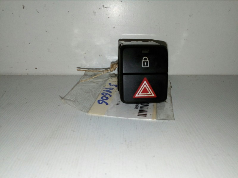 Recambio de warning para hyundai i20 1.2 cat referencia OEM IAM 23D8  