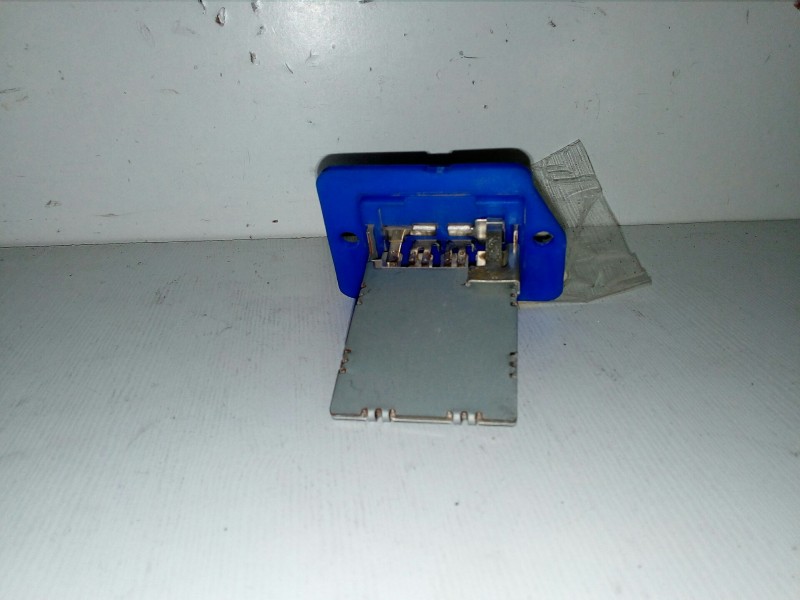 Recambio de resistencia calefaccion para hyundai i20 1.2 cat referencia OEM IAM NOTIENEREFERENCIA  