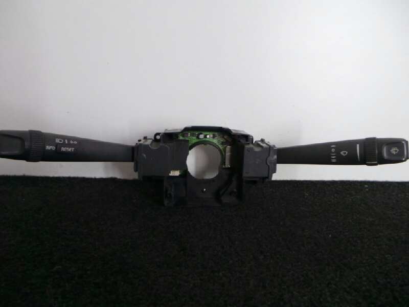 Recambio de mando luces para volvo s80 berlina 2.9 bi-turbo cat referencia OEM IAM 9452389-0EK0070A  
