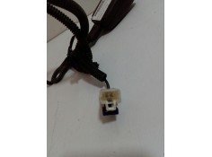 Recambio de enganche cinturon delantero derecho para hyundai i20 1.2 cat referencia OEM IAM 6274855003-SPFH590   2