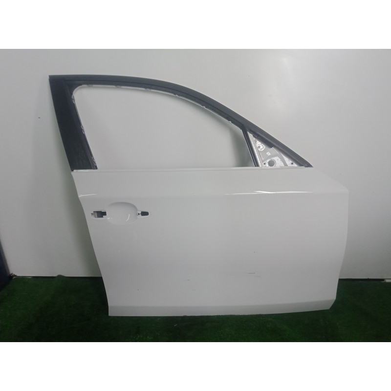 Recambio de puerta delantera derecha para bmw serie 1 berlina (e81/e87) 2.0 16v referencia OEM IAM   