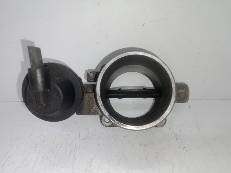 Recambio de caja mariposa para kia carens 2.0 turbodiesel cat referencia OEM IAM 3510027XXX  