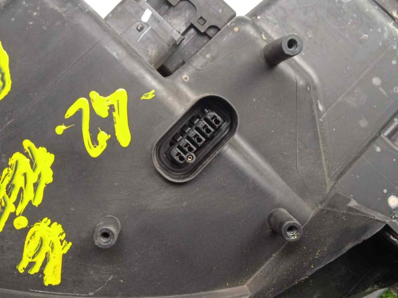 Recambio de faro derecho para renault scenic ii 1.9 dci diesel referencia OEM IAM SINREFERENCIA 06-09 XENON