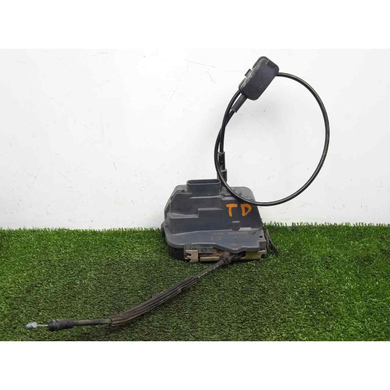 Recambio de cerradura puerta trasera derecha para renault scenic ii 1.9 dci diesel referencia OEM IAM SINREFERENCIA 6.PINES 