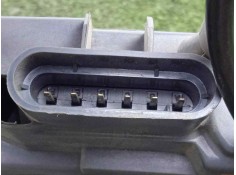 Recambio de cerradura puerta trasera derecha para renault scenic ii 1.9 dci diesel referencia OEM IAM SINREFERENCIA 6.PINES  2