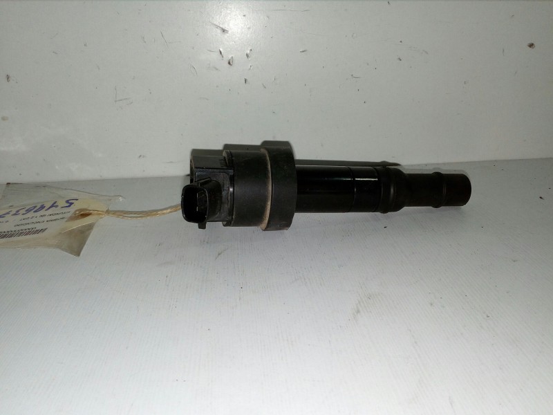 Recambio de bobina encendido para hyundai i20 1.2 cat referencia OEM IAM 2730103110  