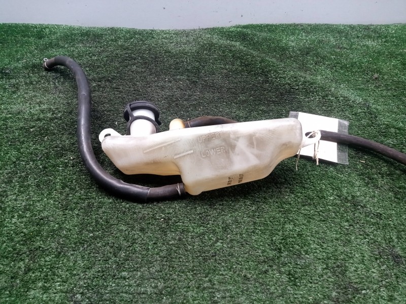 Recambio de deposito expansion para honda forza 250 250 c.c referencia OEM IAM 19101KSVJ00  