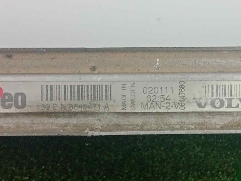 Recambio de intercooler para volvo s60 berlina 2.4 diesel cat referencia OEM IAM 8649471A ALUMINIO 690X436X29