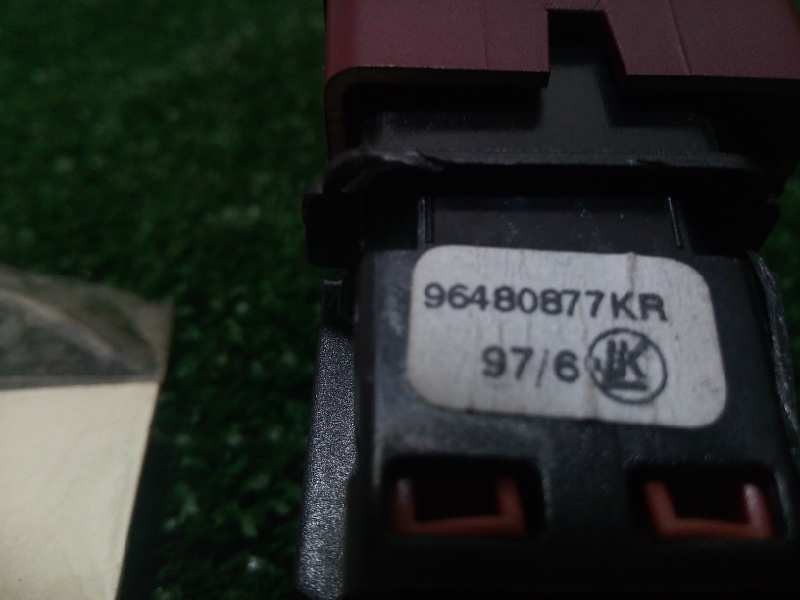 Recambio de warning para citroën c4 coupe 1.6 16v hdi fap referencia OEM IAM 96480877KR  