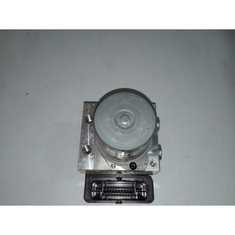 Recambio de abs para hyundai i20 1.2 cat referencia OEM IAM 58900C8280  