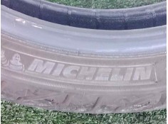 Recambio de neumatico para honda pcx 125 referencia OEM IAM 100/80R1448P 48P - DELANTERA MICHELIN CITY GRIP 2