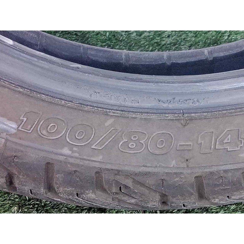 Recambio de neumatico para honda pcx 125 referencia OEM IAM 100/80R1448P 48P - DELANTERA MICHELIN CITY GRIP