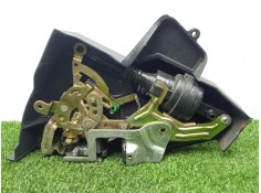 Recambio de cerradura puerta trasera derecha para mercedes-benz clase c (w202) berlina 2.5 diesel cat referencia OEM IAM 2027300 2