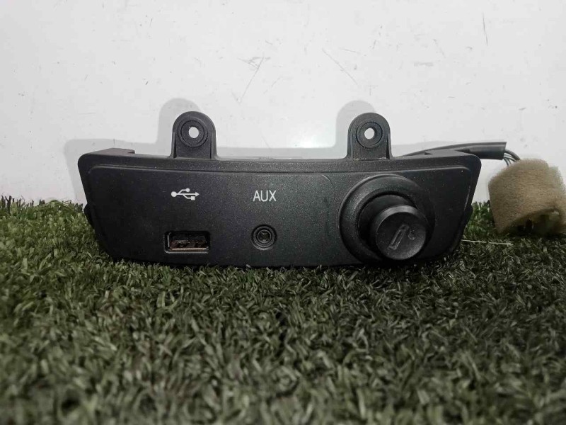 Recambio de modulo electronico para ssangyong korando 2.0 td cat referencia OEM IAM 202008944-8971034010HDX  