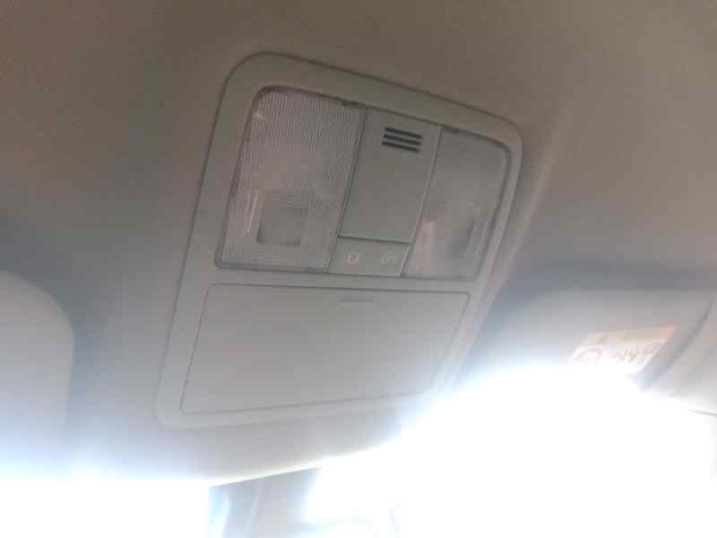 Recambio de luz interior para toyota avensis (t27) 2.2 d-4d cat referencia OEM IAM   