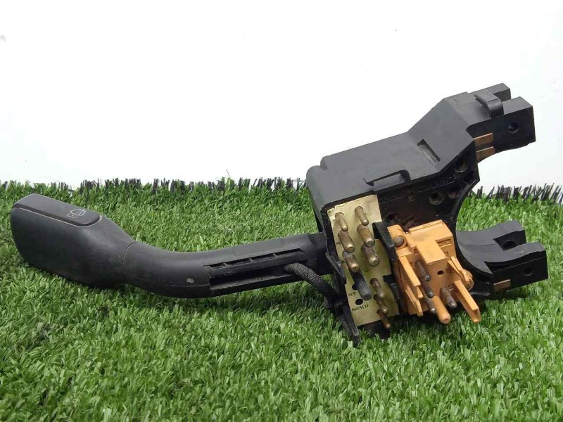 Recambio de mando limpia para audi a4 avant (b5) 1.6 referencia OEM IAM  PINES REDONDOS 9 + 4 PIN