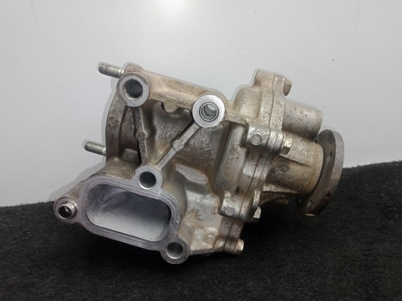 Recambio de bomba agua para mitsubishi asx (ga0w) 2.2 di-d cat referencia OEM IAM   