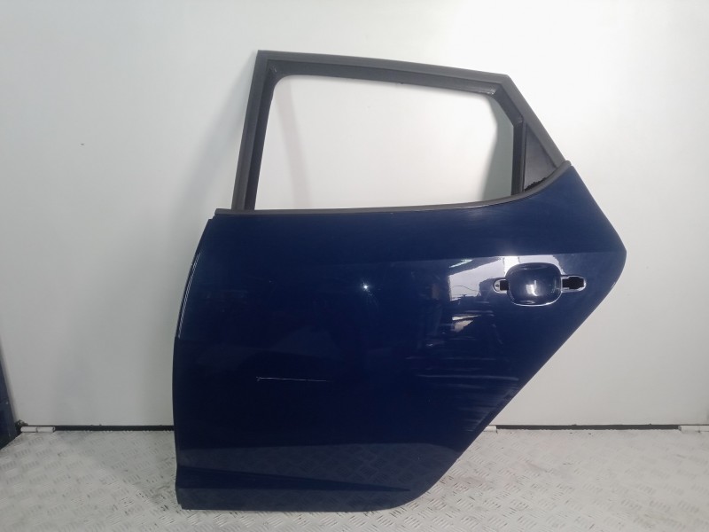 Recambio de puerta trasera izquierda para seat ibiza (6p1) 1.2 tsi referencia OEM IAM   AZUL