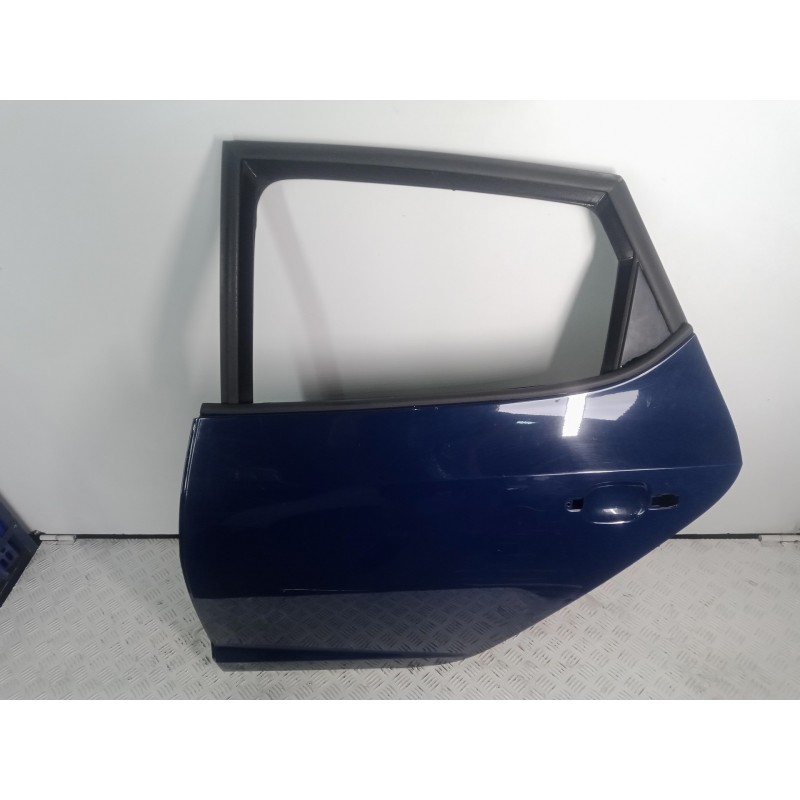 Recambio de puerta trasera izquierda para seat ibiza (6p1) 1.2 tsi referencia OEM IAM   AZUL
