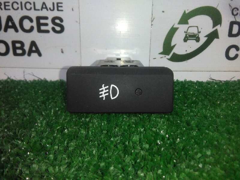 Recambio de interruptor para kia rio 1.5 cat referencia OEM IAM 84777FD000 NUEVO DE LA KIA