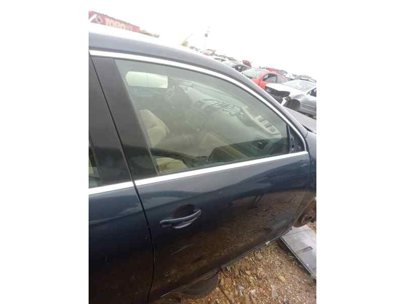 Recambio de puerta delantera derecha para volkswagen jetta (1k2) 2.0 tdi referencia OEM IAM   