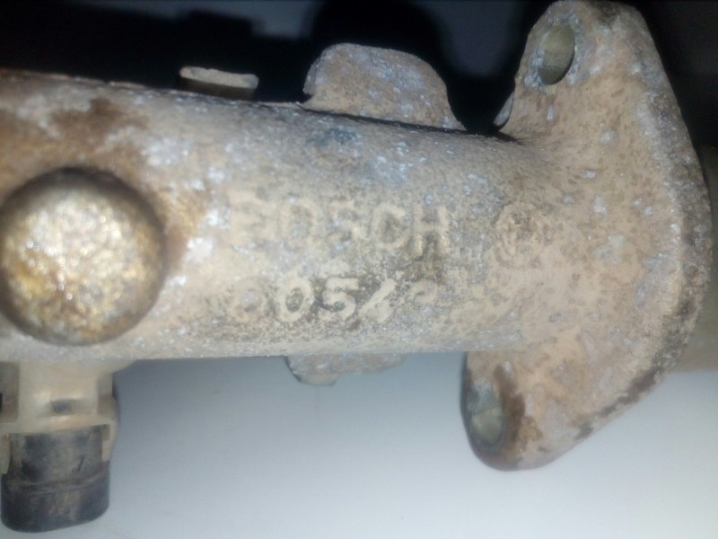 Recambio de bomba freno para fiat punto berlina (188) 1.2 16v cat referencia OEM IAM 60543-03F2  BOSCH