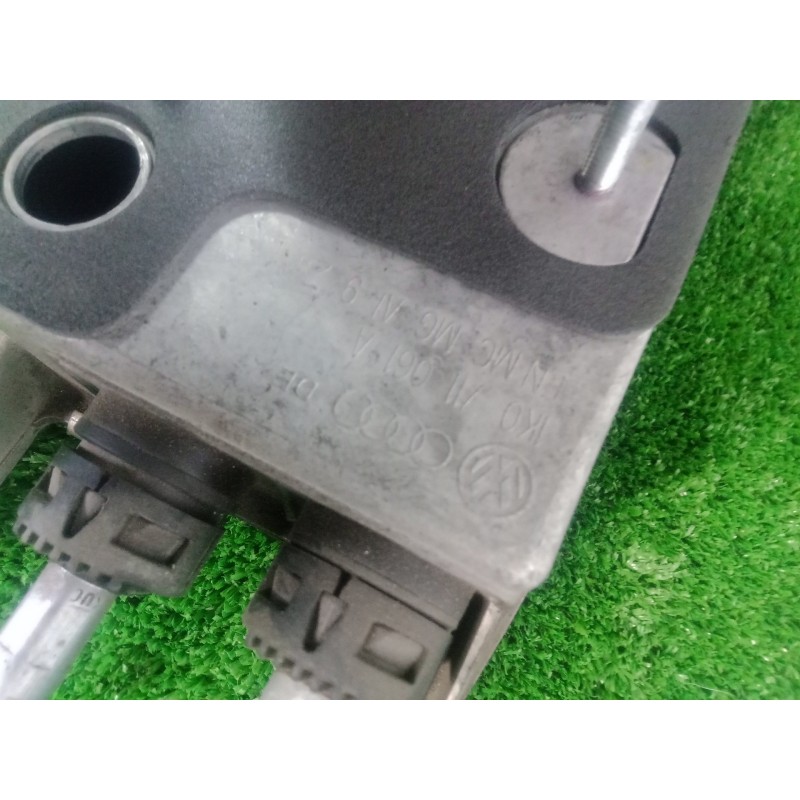 Recambio de palanca cambio para volkswagen touran (1t1) 2.0 tdi referencia OEM IAM 1K0711061A  