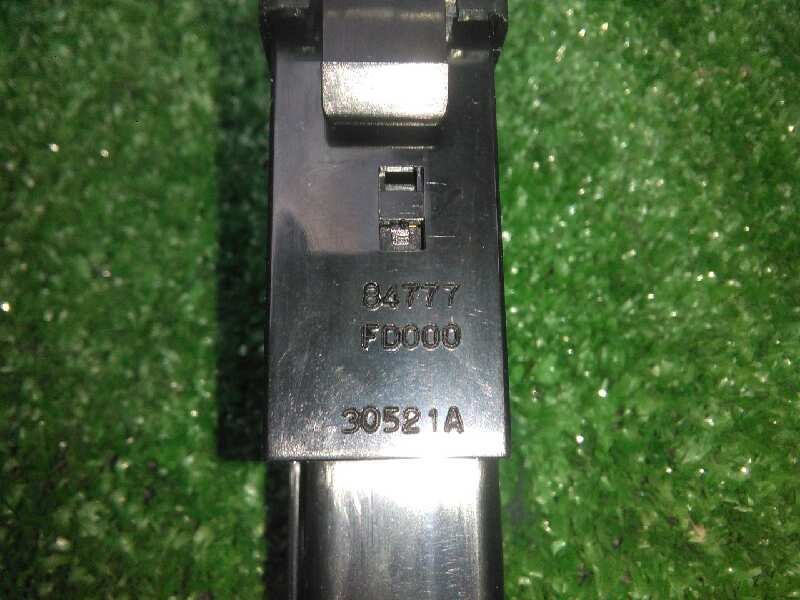 Recambio de interruptor para kia rio 1.5 cat referencia OEM IAM 84777FD000 NUEVO DE LA KIA