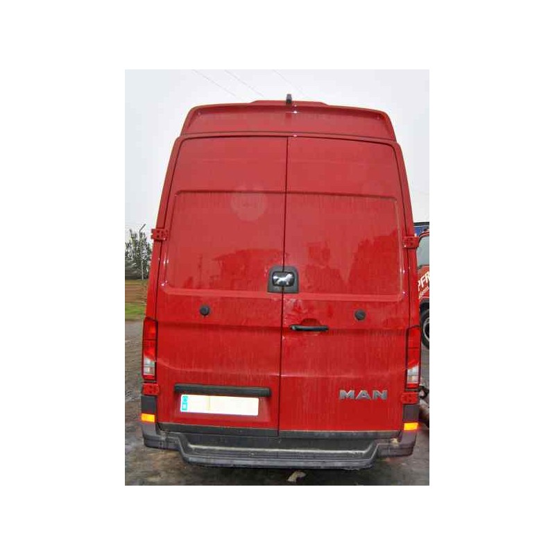 Recambio de porton trasero derecho para man tge kasten (uy) 2.0 tdi referencia OEM IAM SINREFERENCIA ROJO 