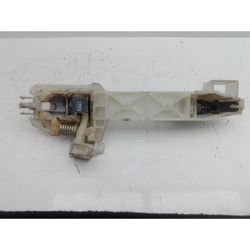 Recambio de maneta exterior delantera derecha para kia rio 1.2 cat referencia OEM IAM   