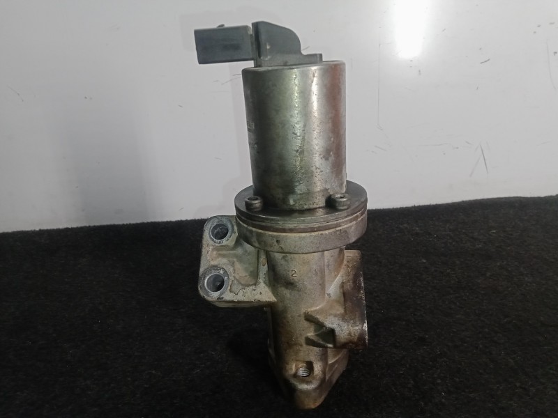 Recambio de valvula egr para kia sorento 2.5 crdi cat referencia OEM IAM 284104A100 KOF 2.PINES
