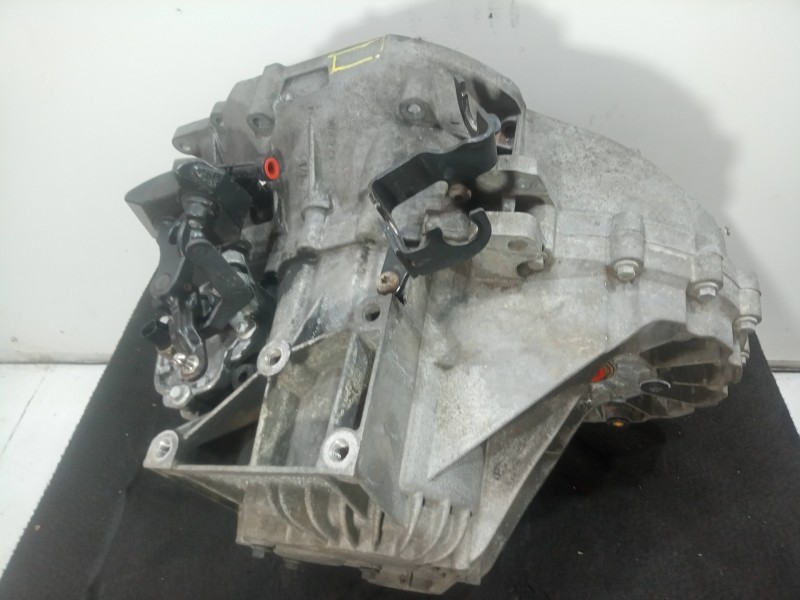 Recambio de caja cambios para ford focus c-max (cap) 2.0 tdci cat referencia OEM IAM 4M5R7002CE 6.VELOCIDADES MANUAL