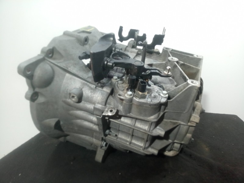 Recambio de caja cambios para ford focus c-max (cap) 2.0 tdci cat referencia OEM IAM 4M5R7002CE 6.VELOCIDADES MANUAL