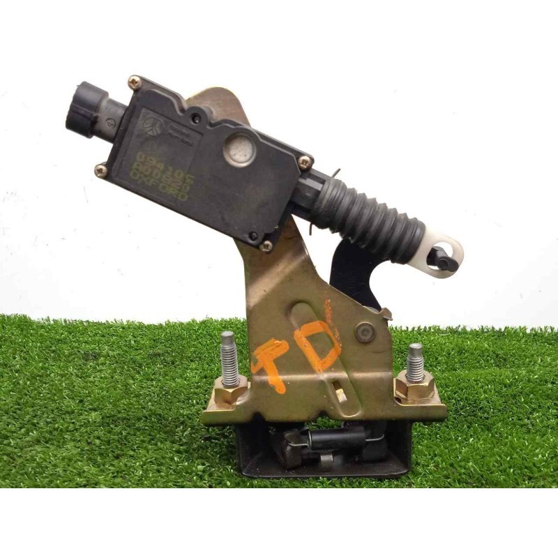 Recambio de cerradura puerta trasera derecha para citroën c3 pluriel 1.4 hdi referencia OEM IAM 9646014780  2.PINES