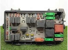 Recambio de caja reles / fusibles para opel corsa d 1.4 16v referencia OEM IAM 13217392EF  