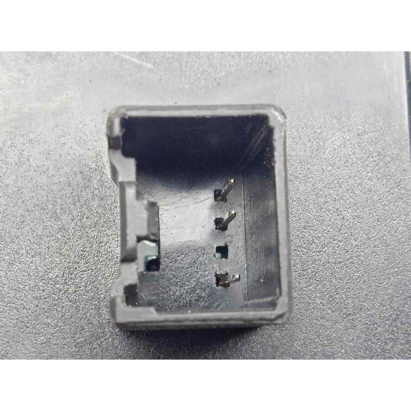 Recambio de mando elevalunas delantero izquierdo para ford mondeo ber. (ca2) 2.0 tdci cat referencia OEM IAM 7S7T14A132BC 4.BOTO