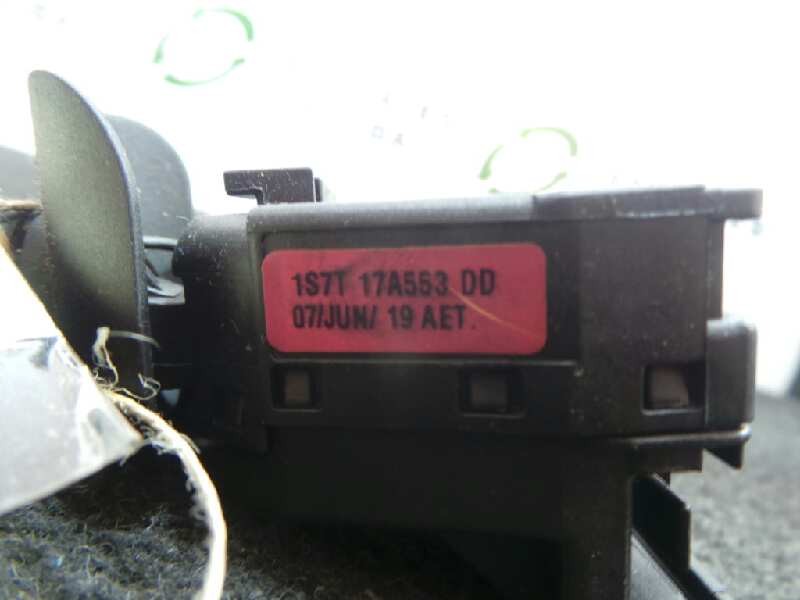 Recambio de mando limpia para ford fiesta (cbk) 1.3 cat referencia OEM IAM 1S7T17A553DD  