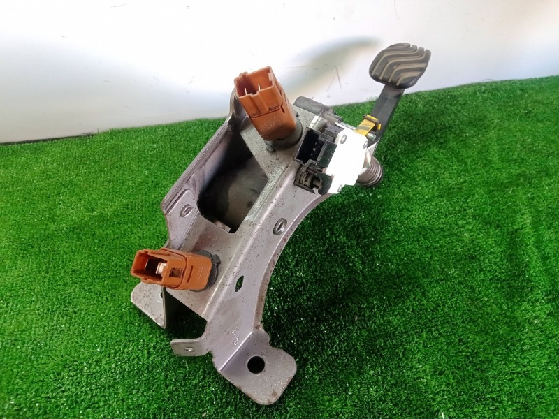 Recambio de pedal embrague para nissan qashqai (j11) 1.5 turbodiesel cat referencia OEM IAM 09636217-465034208R  