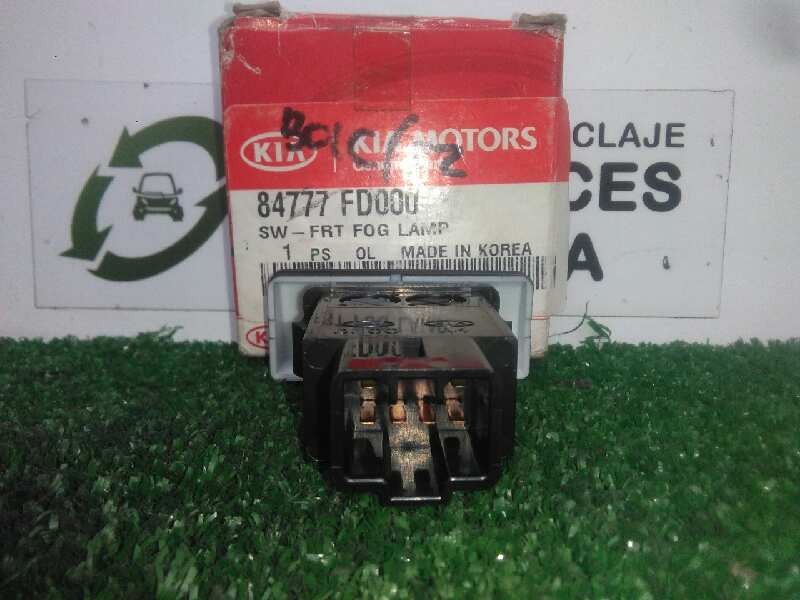 Recambio de interruptor para kia rio 1.5 cat referencia OEM IAM 84777FD000 NUEVO DE LA KIA