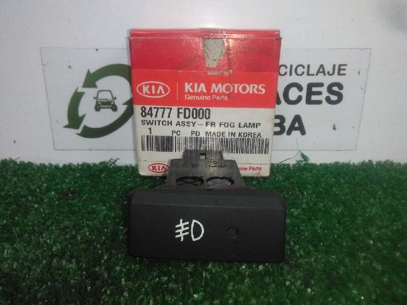 Recambio de interruptor para kia rio 1.5 cat referencia OEM IAM 84777FD000 NUEVO DE LA KIA