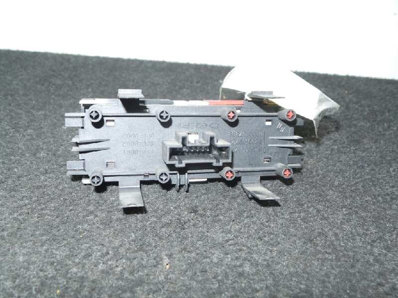 Recambio de warning para renault megane ii berlina 5p 1.5 dci diesel referencia OEM IAM 8200095493  