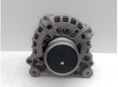 Recambio de alternador para seat ibiza (6p1) 1.2 tsi referencia OEM IAM 04E903015A BOSCH 6.CANALES
