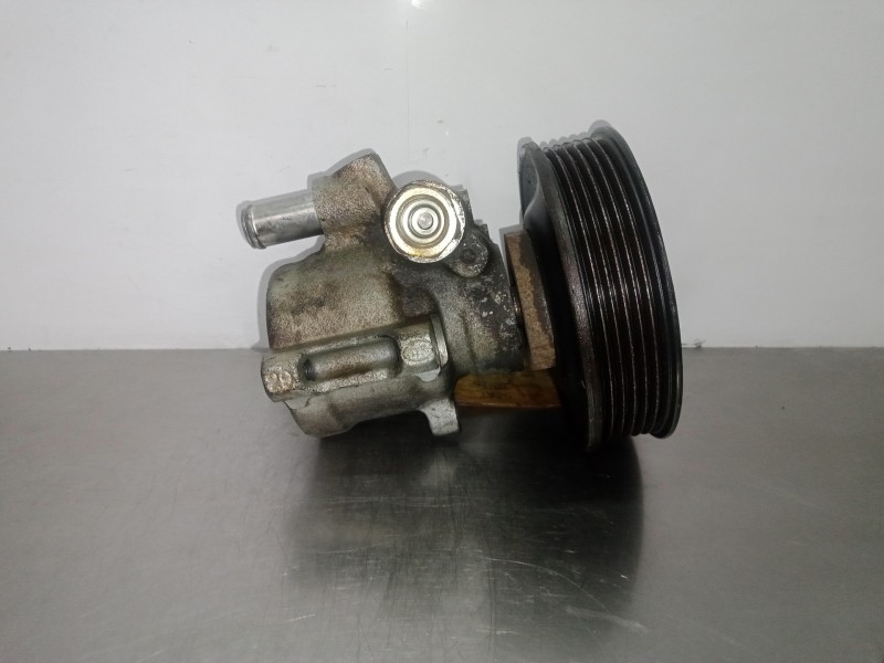 Recambio de bomba servodireccion para seat ibiza (6k1) 1.4 16v referencia OEM IAM 030145157-26046395WB  