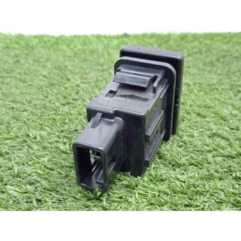 Recambio de interruptor para toyota land cruiser (j15) 3.0 turbodiesel cat referencia OEM IAM 8472560170  