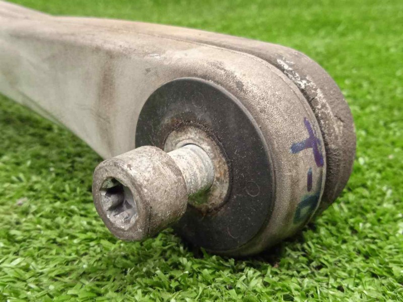 Recambio de tirante trasero derecho para bmw r 1200 rt/st referencia OEM IAM 33177672457 K26 