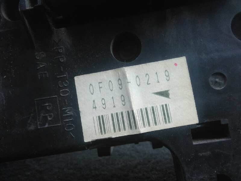 Recambio de caja reles / fusibles para nissan terrano/terrano.ii (r20) 2.7 turbodiesel referencia OEM IAM 0F090219-4919  