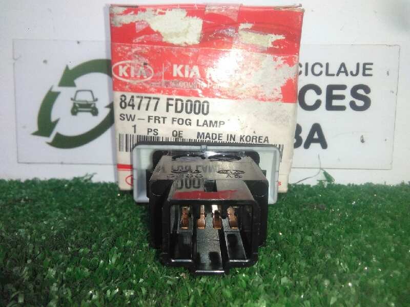 Recambio de interruptor para kia rio 1.5 cat referencia OEM IAM 84777FD000 NUEVO DE LA KIA