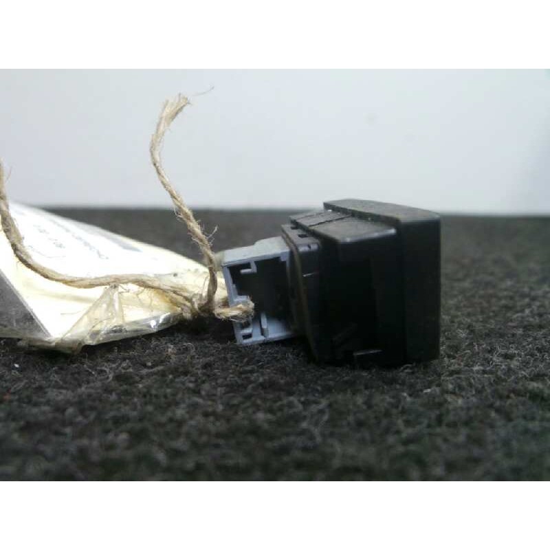 Recambio de mando elevalunas trasero derecho para seat ibiza (6l1) 1.4 tdi referencia OEM IAM 6L0959855  