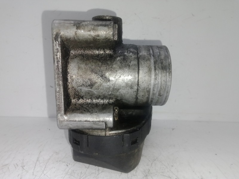 Recambio de caja mariposa para seat cordoba berlina (6k2) 1.4 16v referencia OEM IAM 036133062B  